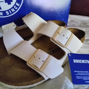 Birkenstock Arizona Eggshell Sandals with Adjustable Straps,NEW!!